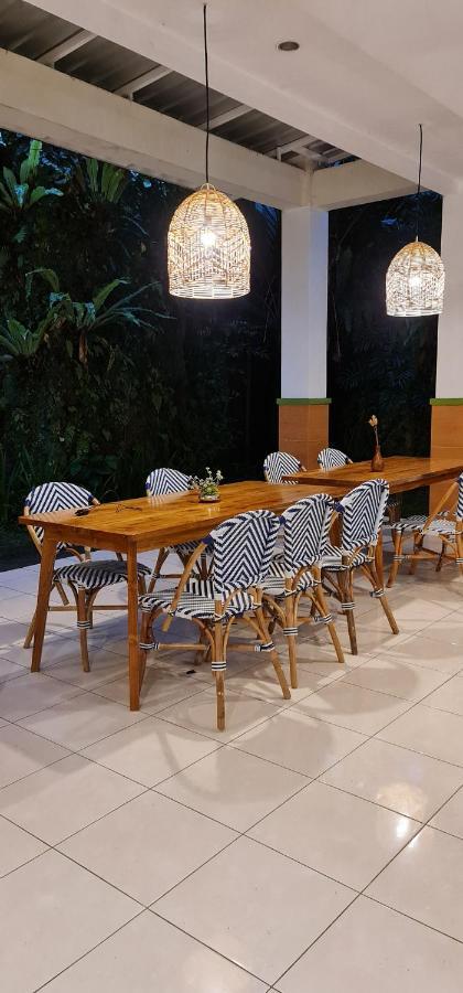 צ'יסרואה Villa Aurora מראה חיצוני תמונה